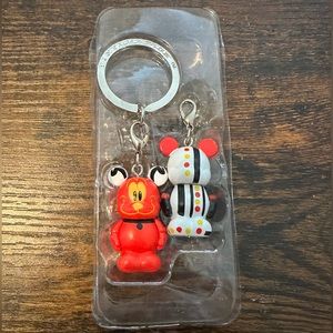 Vinylmation Keychain with interchangeable clip on piece